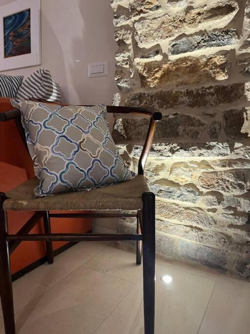 Studio Pietra E Charme Diano San Pietro Luaran gambar